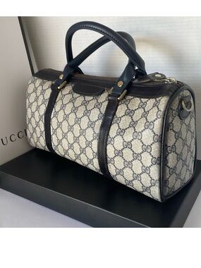 🛑✋Price Drop 🛑✋Authentic Gucci Boston Handbag,
